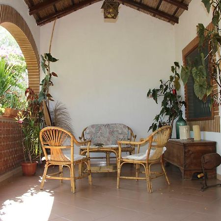 Affittacamere La Casa Dell'antiquario Graniti Esterno foto