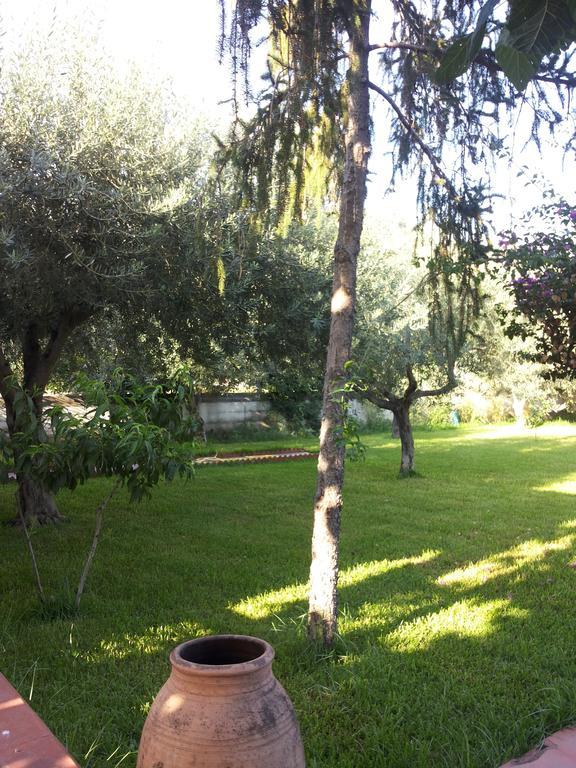 Affittacamere La Casa Dell'antiquario Graniti Esterno foto